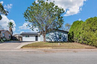 1607 Butternut Ln in Midland, TX - Building Photo