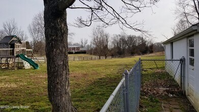 5501 Billtown Rd in Louisville, KY - Building Photo - Building Photo