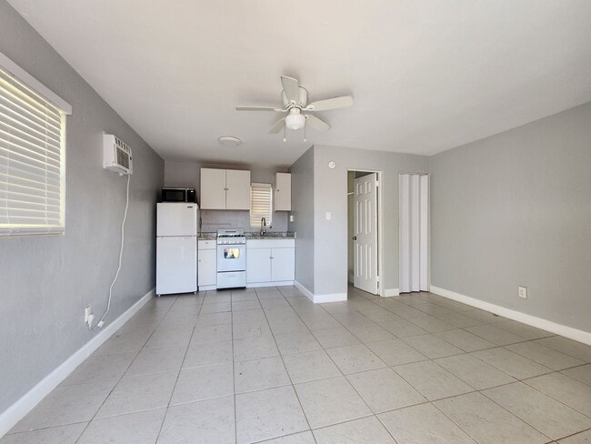 property at 317 Country Club Oval