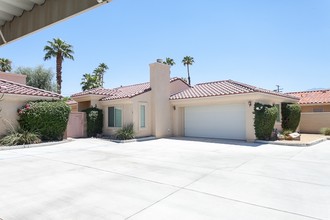 44560 San Rafael Ave in Palm Desert, CA - Building Photo - Building Photo