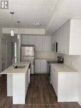 10 Palace St in Kitchener, ON - Building Photo - Building Photo