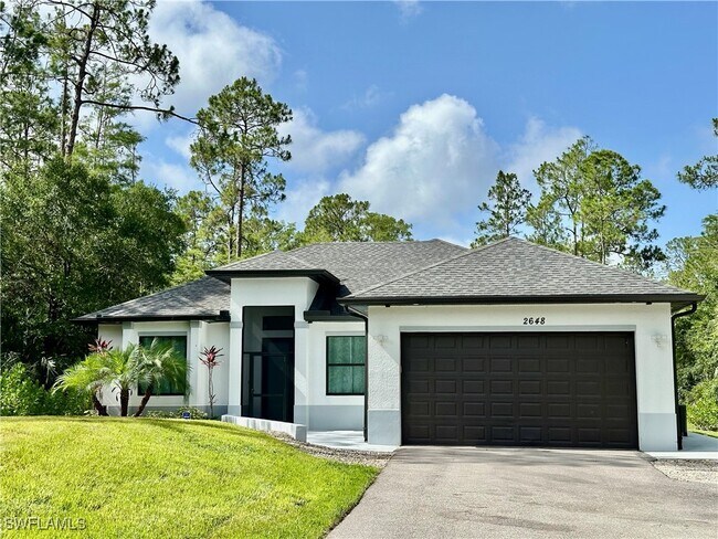 2648 2nd Ave NE in Naples, FL - Building Photo - Building Photo