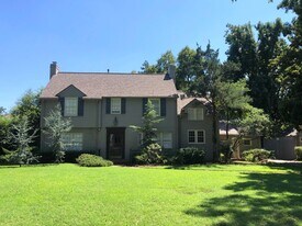 1832 E 32nd St in Tulsa, OK - Building Photo