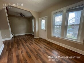 431 Ellis St W in Windsor, ON - Building Photo - Building Photo