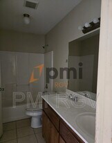 3704 S Wyndham Ave in Pharr, TX - Building Photo