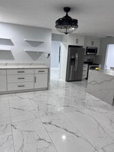 165 NW 78th Ave in Margate, FL - Building Photo - Building Photo