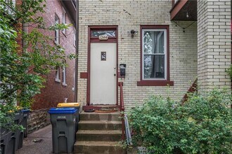1244 Hillsdale Ave in Pittsburgh, PA - Building Photo - Building Photo