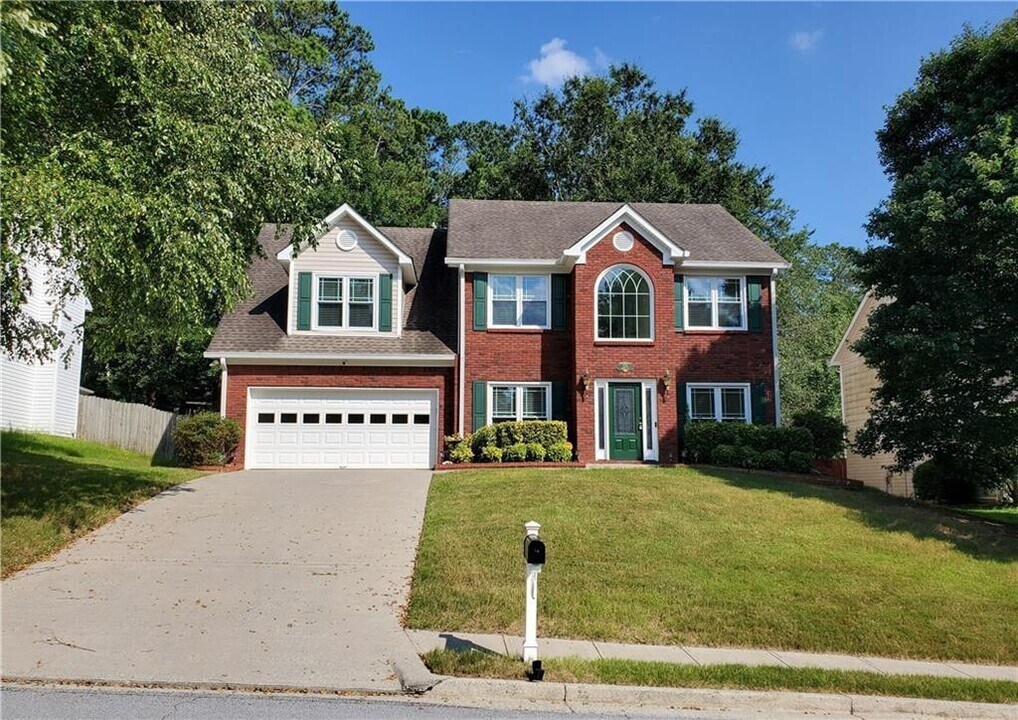 729 Simon Way in Lawrenceville, GA - Building Photo
