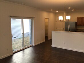 4300 Edgewater Blvd NE in Lacey, WA - Building Photo - Building Photo