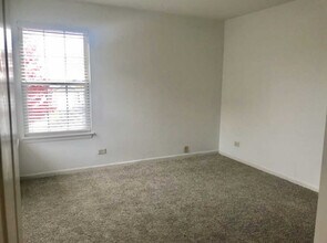 3009 Kentshire Cir in Naperville, IL - Building Photo - Building Photo