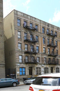 424 W 163rd St in New York, NY - Building Photo - Building Photo