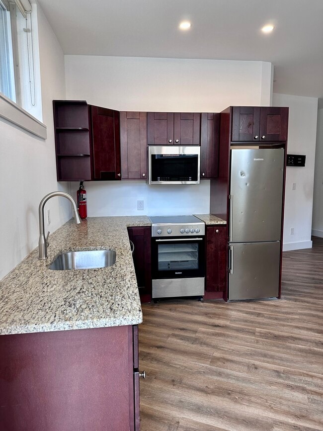 853 N American St, Unit A in Philadelphia, PA - Building Photo - Building Photo