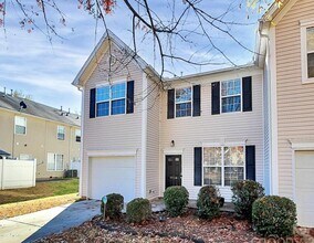 7718 Abigail Glen Dr in Charlotte, NC - Building Photo - Building Photo