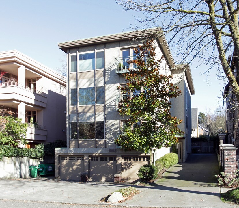 1128 Broadway E in Seattle, WA - Foto de edificio