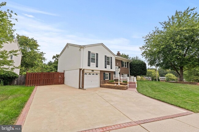 5590 Neddleton Ave, Unit 1 in Woodbridge, VA - Building Photo - Building Photo