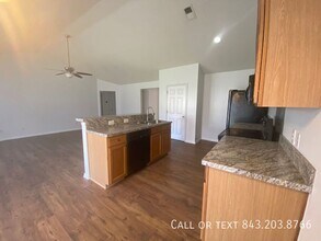 1604 Ashley Ct in Summerville, SC - Building Photo - Building Photo