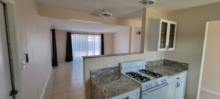 1103 Oneonta Ave in Imperial Beach, CA - Building Photo - Building Photo