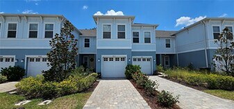 4012 Via Sienna Cir in Sarasota, FL - Building Photo