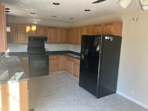 805 Appalachin Dr in Fayetteville, NC - Building Photo - Building Photo