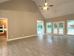1015 Allenbrook Ln in Roswell, GA - Building Photo - Building Photo