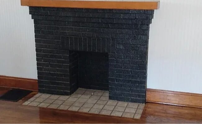 property at 524 Hanford St