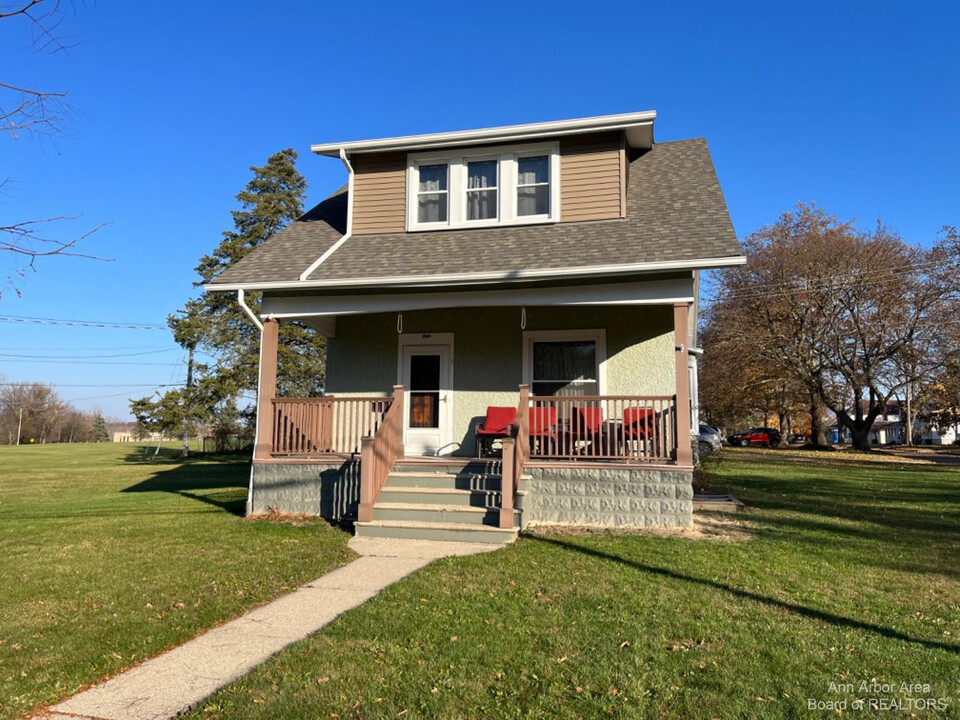 600 McKinley St in Chelsea, MI - Building Photo