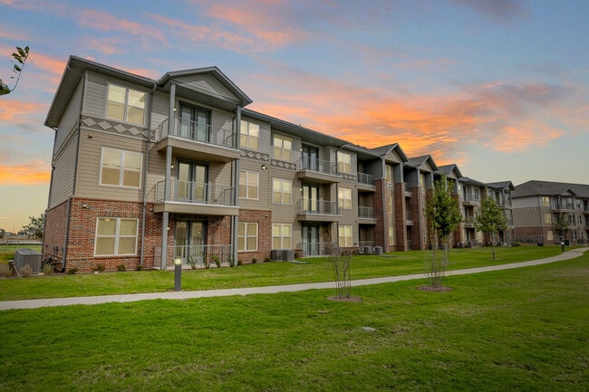 Haven Apartments in Durant, OK - Foto de edificio - Building Photo