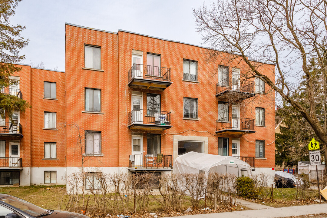 3775 Plamondon Av in Montréal, QC - Building Photo