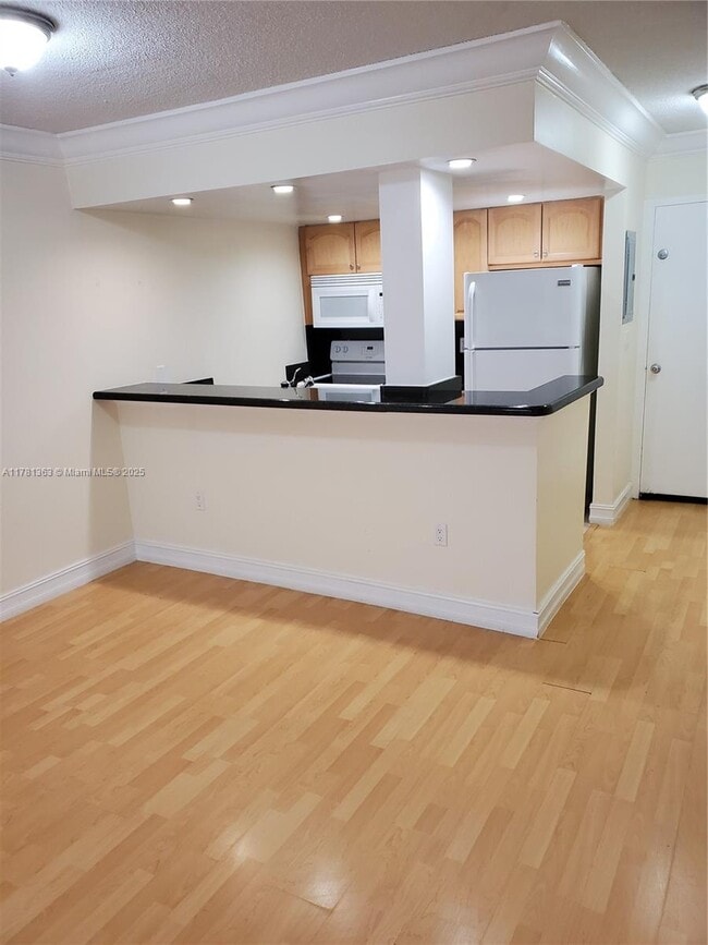 property at 1225 NE 124th St