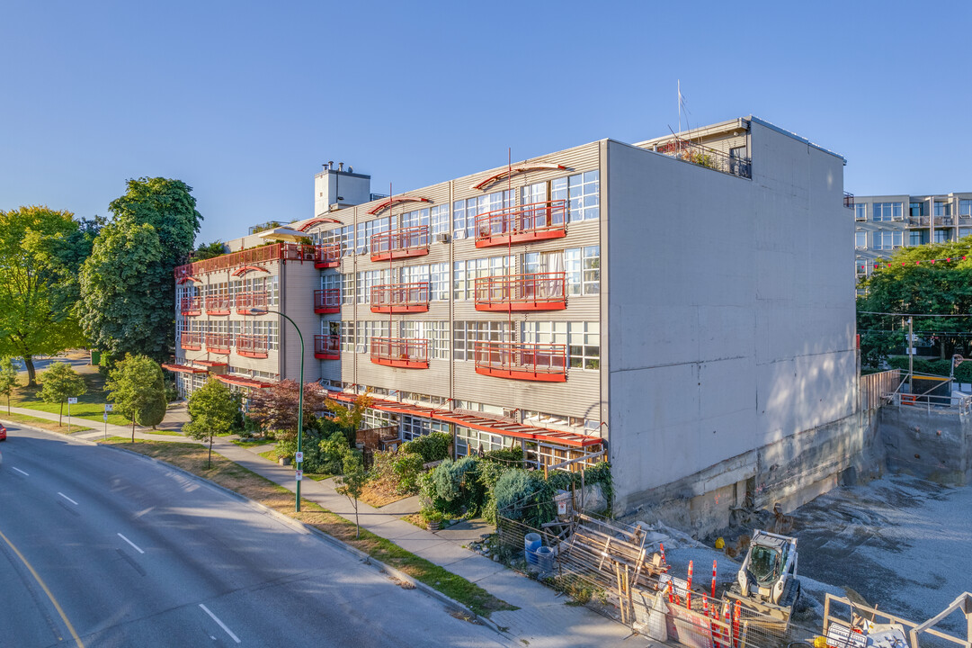 Main Space in Vancouver, BC - Building Photo