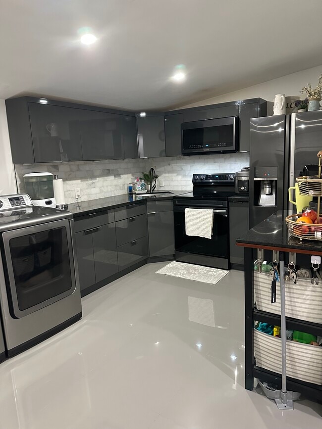 property at 1212 E River Dr