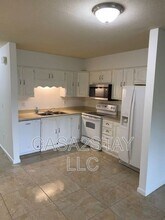 7297-7297 Albany Rd in Ft. Myers, FL - Building Photo - Building Photo