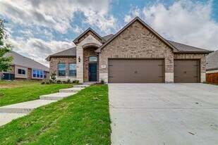 327 Sweetspire Dr in Royse City, TX - Building Photo