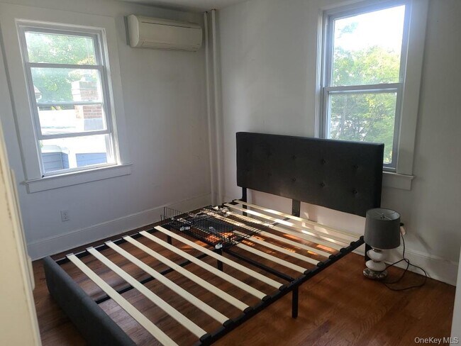 53 S Washington St in Tarrytown, NY - Building Photo - Building Photo