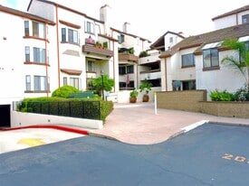 376 Center St, Unit 340 in Chula Vista, CA - Building Photo