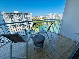 18071 Biscayne Blvd, Unit 1802 in Aventura, FL - Building Photo