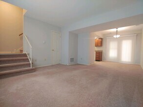 406 College Ave in Valparaiso, IN - Building Photo - Building Photo