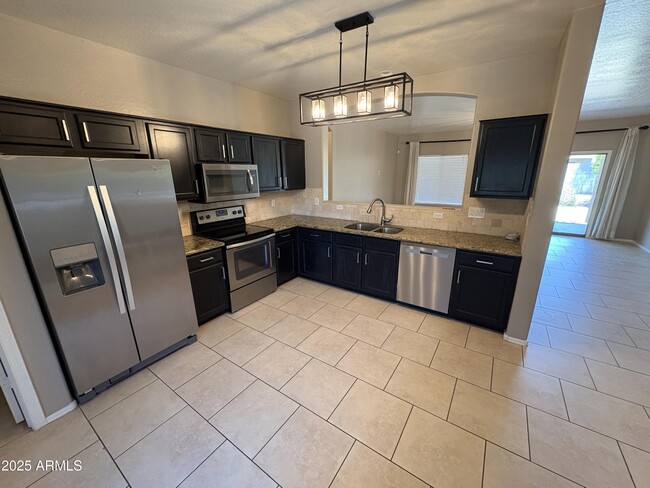 17848 W Acapulco Ln in Surprise, AZ - Building Photo - Building Photo