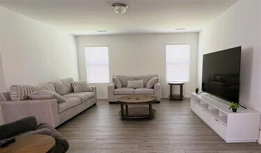 14020 Earlham St in Pilot Point, TX - Building Photo - Building Photo