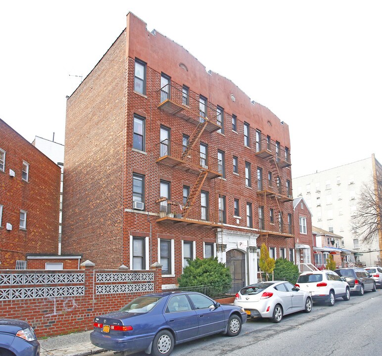 2430 63rd St in Brooklyn, NY - Building Photo