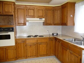 3125 Jack St N in Keizer, OR - Building Photo - Building Photo