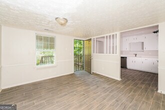 491 Pennybrook Dr in Stone Mountain, GA - Building Photo - Building Photo