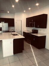 2308 Alee Ln in Wesley Chapel, FL - Building Photo - Building Photo