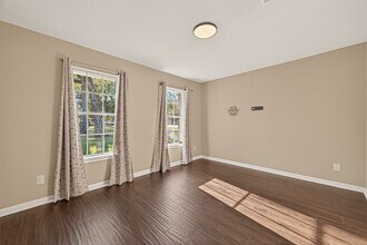 101 Royal Ct in Friendswood, TX - Building Photo - Building Photo