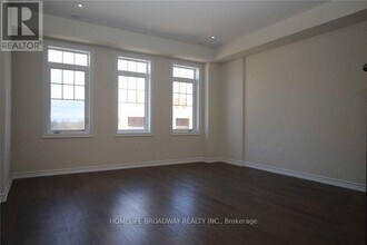 44 Mannar Dr in Markham, ON - Building Photo - Building Photo