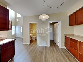 1851 Candlelight Cir in Montgomery, IL - Building Photo - Building Photo