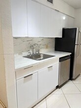 2301 N Congress Ave in Boynton Beach, FL - Building Photo - Building Photo