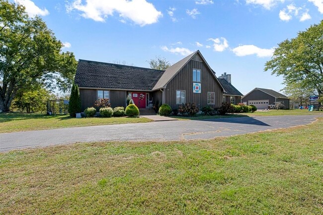 property at 5277 Bristow Rd