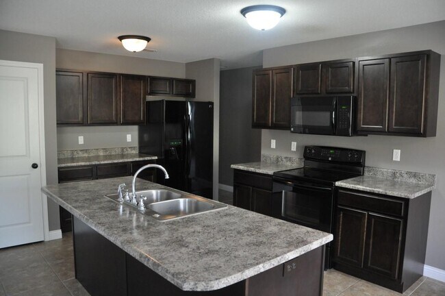 3505 Timber Run Dr in Columbia, MO - Building Photo - Building Photo