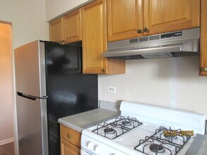 1156 Copperfield Ln in Schaumburg, IL - Building Photo - Building Photo